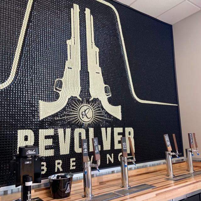 Hey Texas, headed out to Arlington to watch your hometown team take the field tonight? Stop by our @revolverbrewhouse location in @tx_live just steps away from the stadium for a Revolver brew before or after the game 🍻 Or, stay and catch the game in our Revolver beer garden! Set up with a full bar and TVs, you won’t miss a single pitch ⚾️